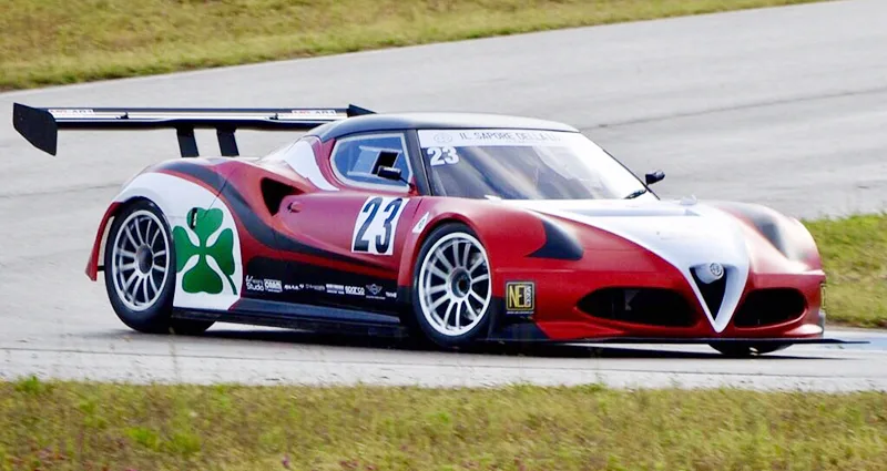 Alfa Romeo 4C - Wrapping Auto "Mg Furore AR1"