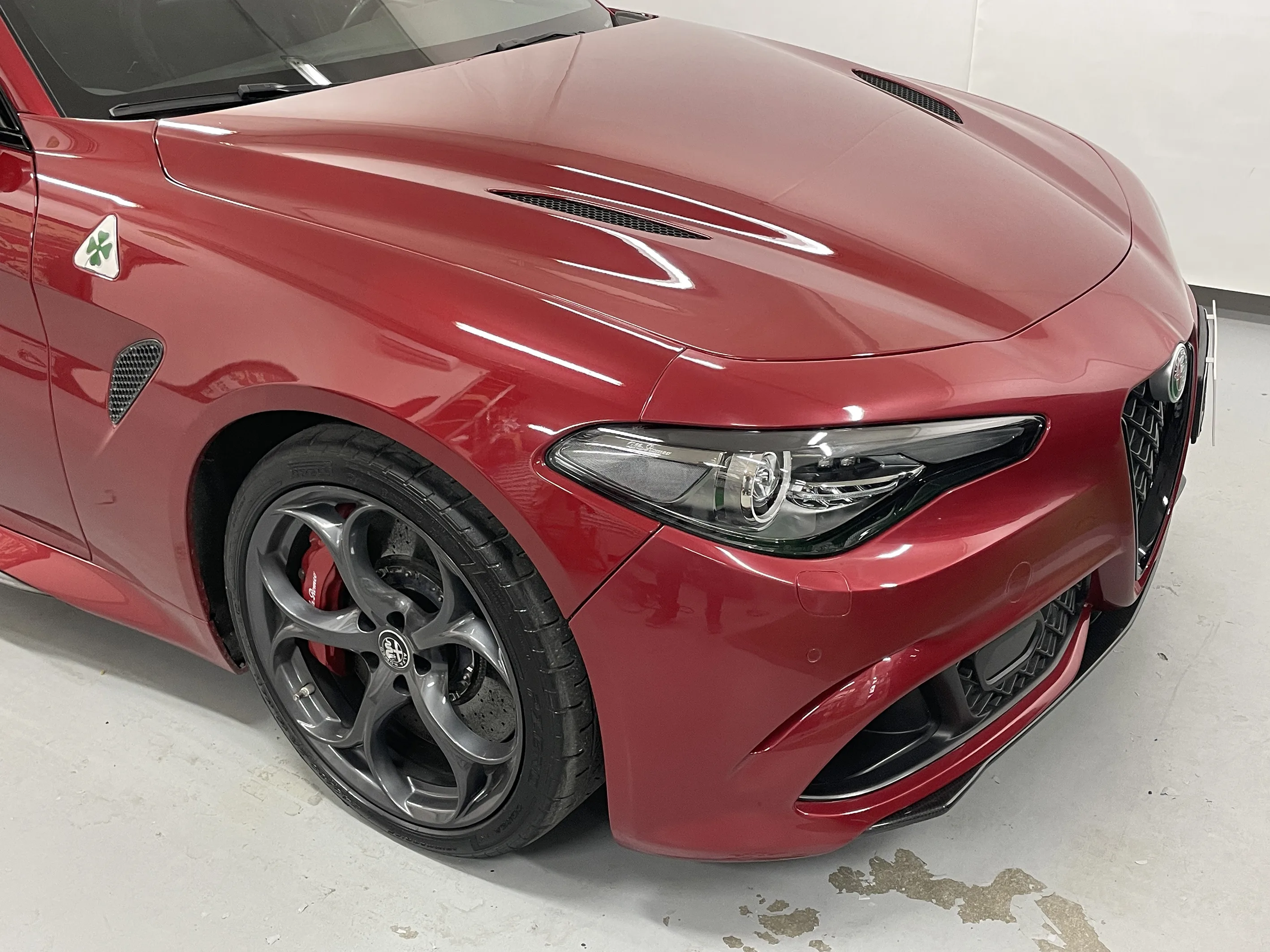 Alfa Romeo Giulia Quadrifoglio - Car Wrapping