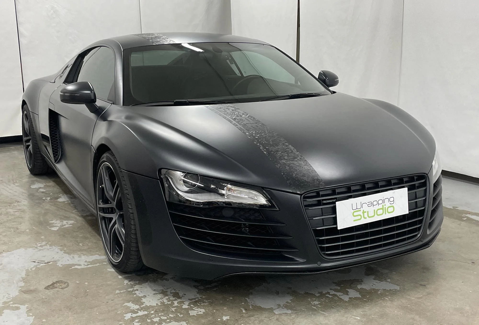 Audi R8 | Wrapping Carbon Forged