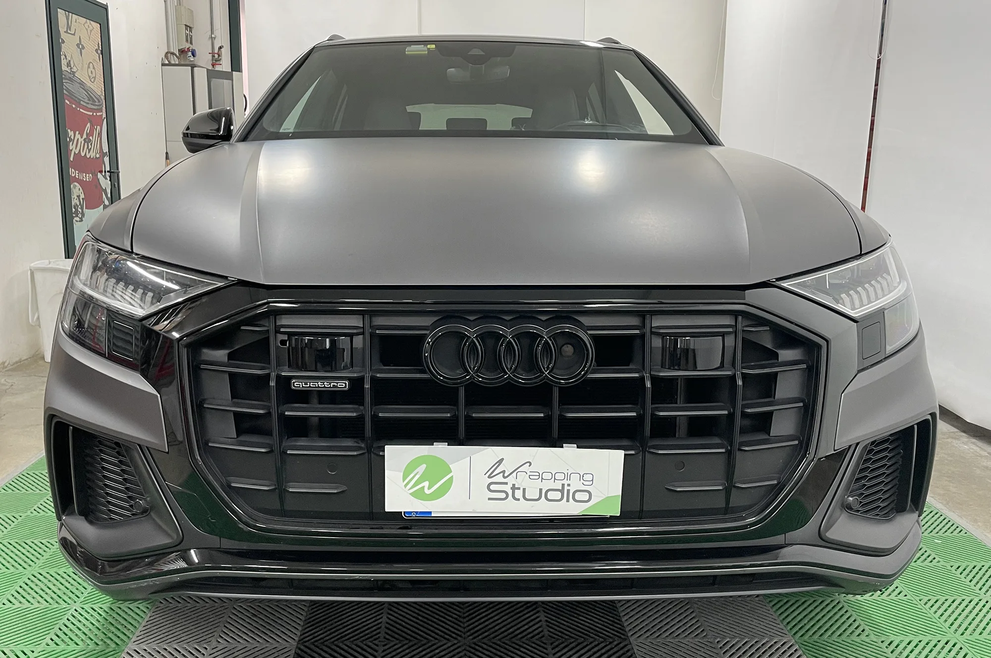 Audi Q8 | Matte Dark Gray