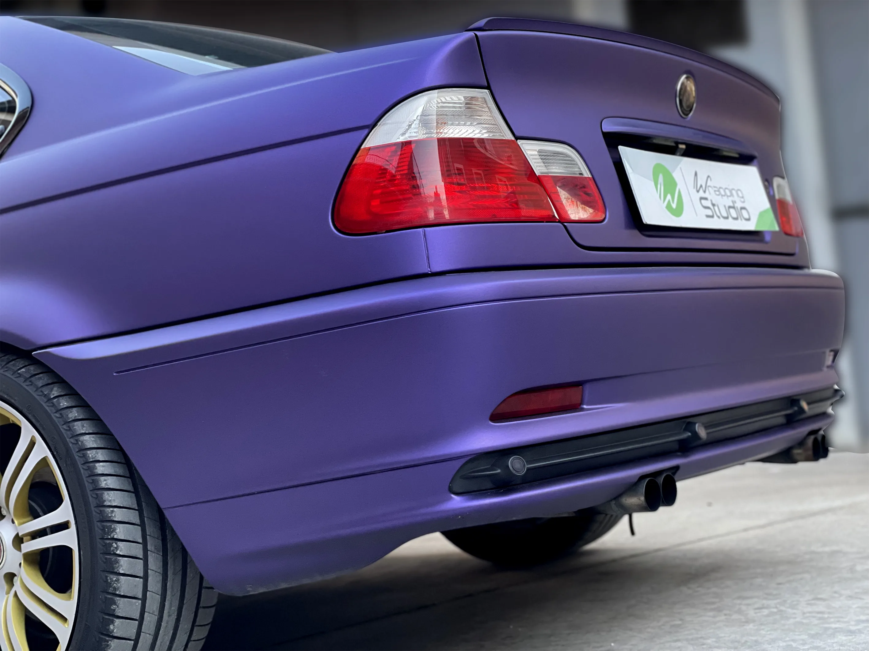 BMW Serie 3 | Matte Metallic Purple