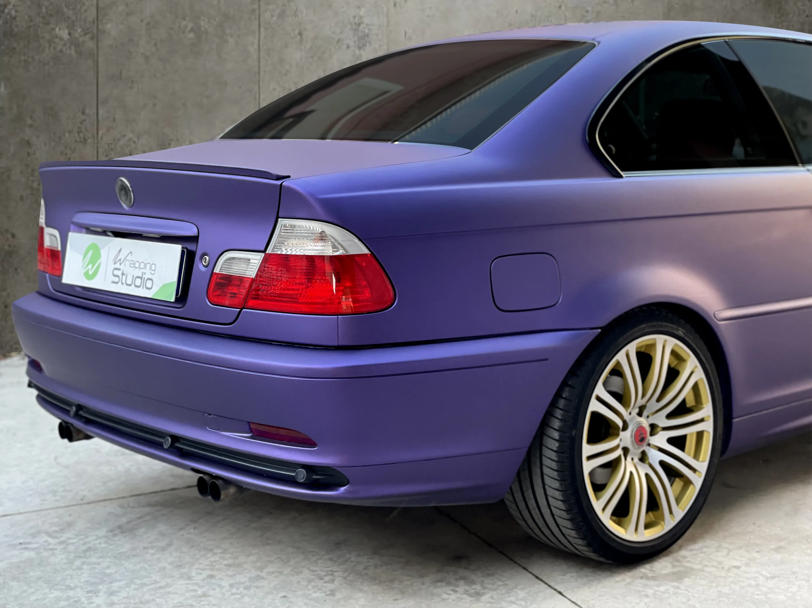 BMW Serie 3 | Matte Metallic Purple