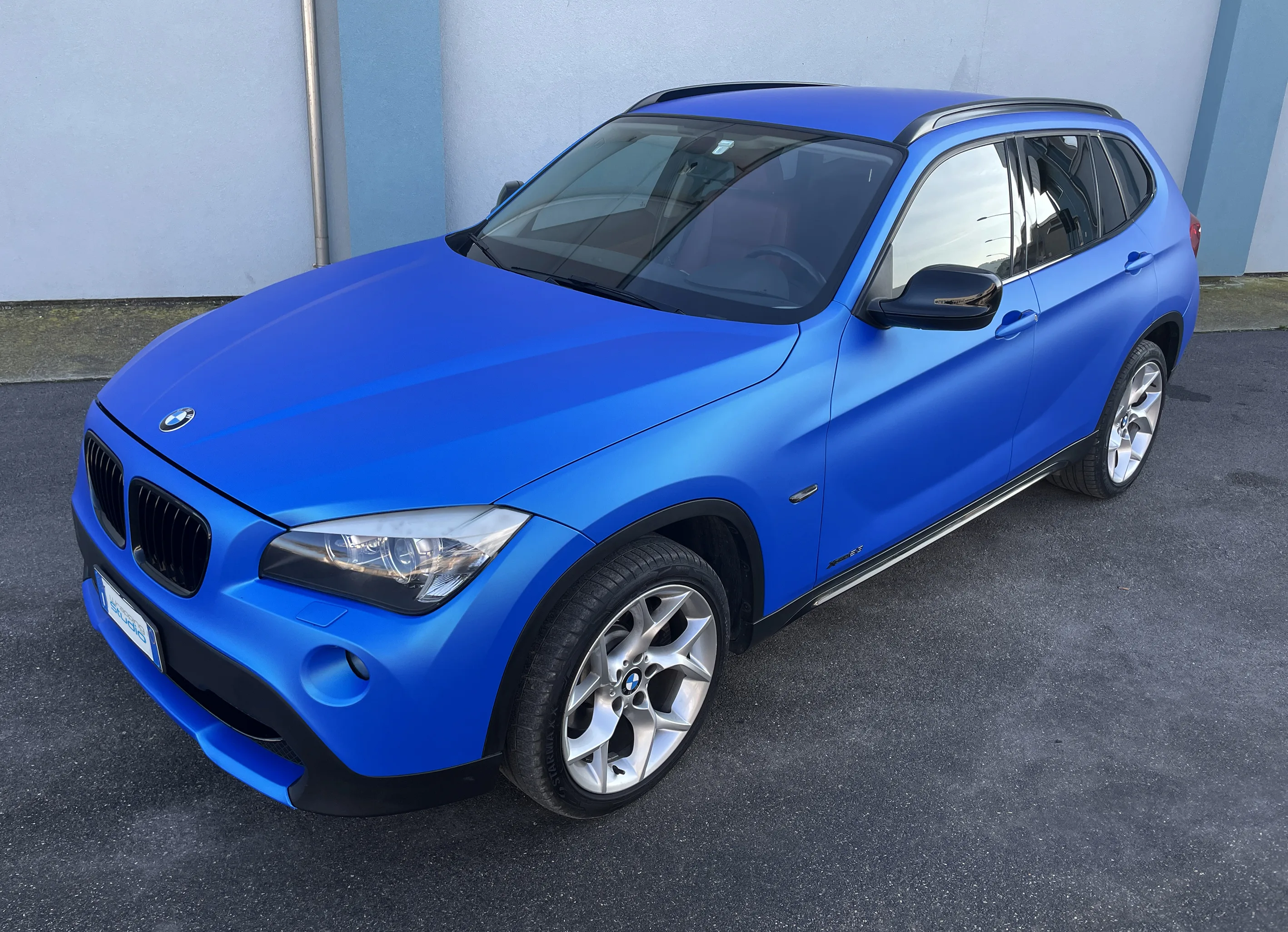 Bmw X1 | Car Wrapping Ghost Metallic Azure Blue