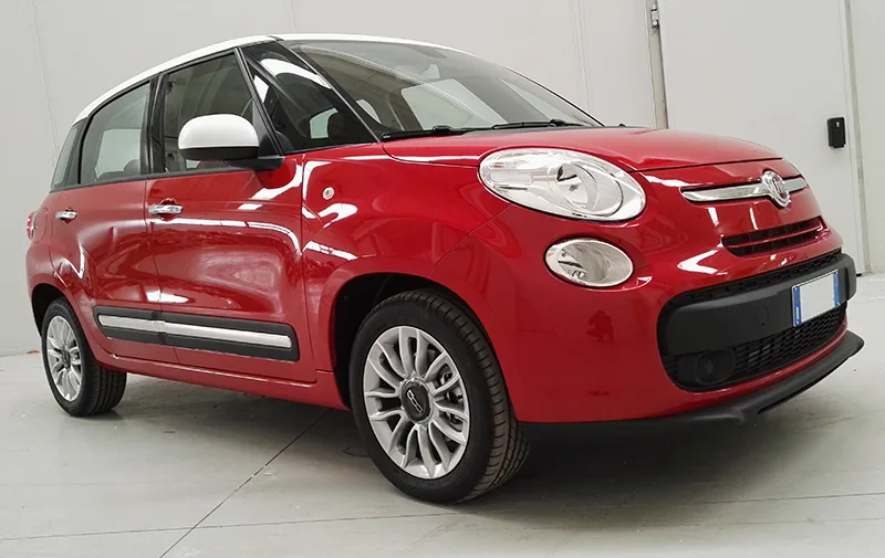 Fiat 500 L - Wrapping Tetto , Specchietti e Spioler "Bianco Satinato"