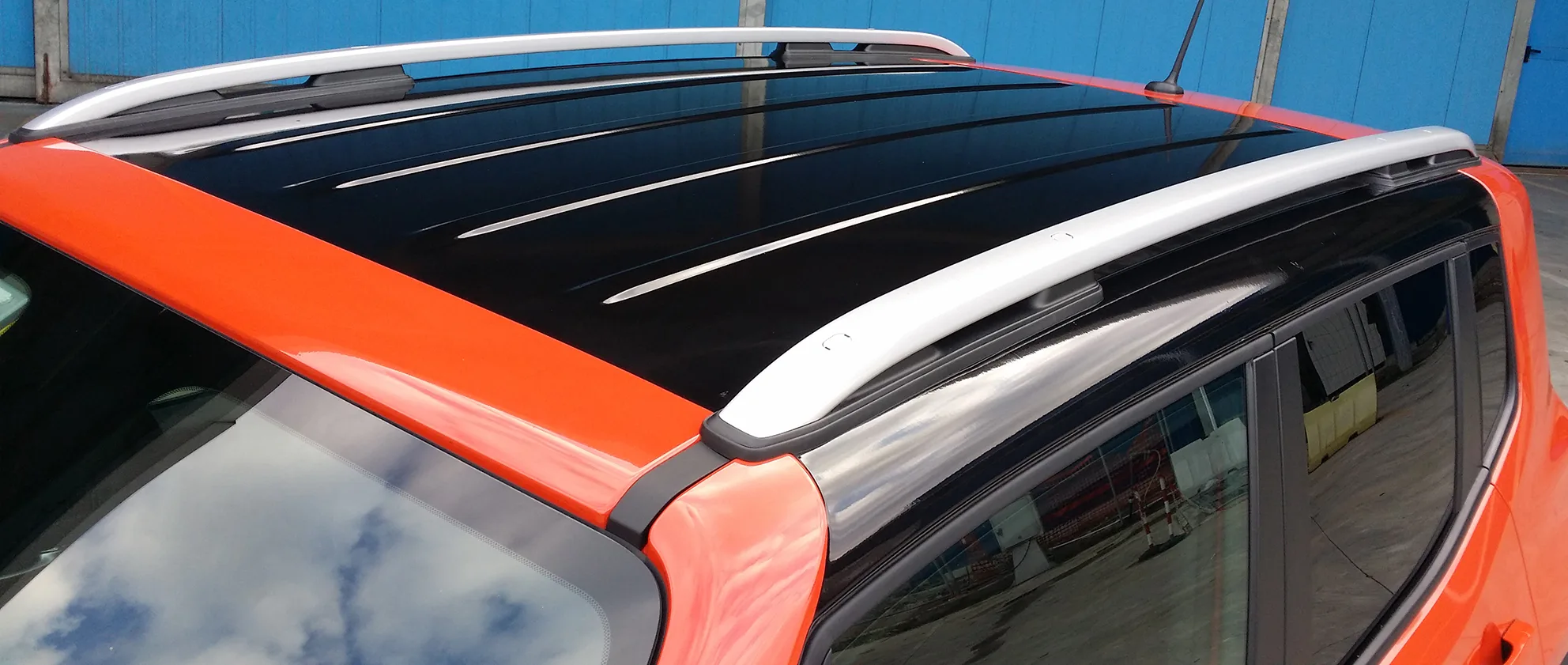 Jeep Renegade  -Wrapping Tettino Nero Lucido