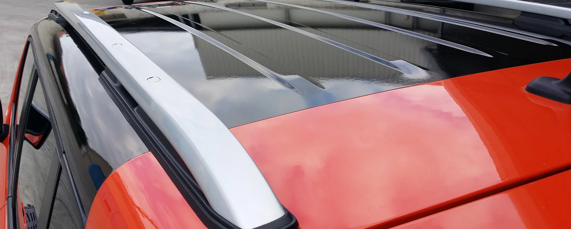 Jeep Renegade  -Wrapping Tettino Nero Lucido