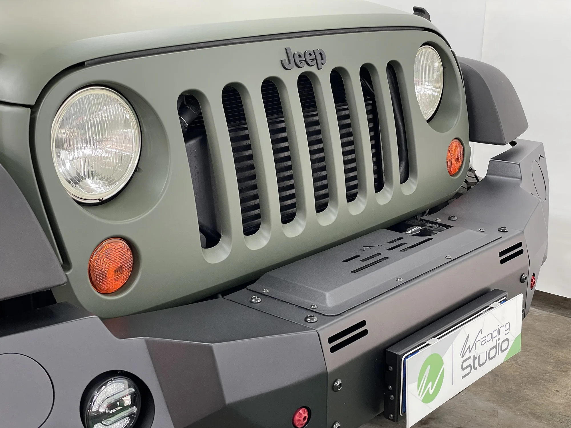 Jeep Wrangler Rubicon | Wrapping Military Green
