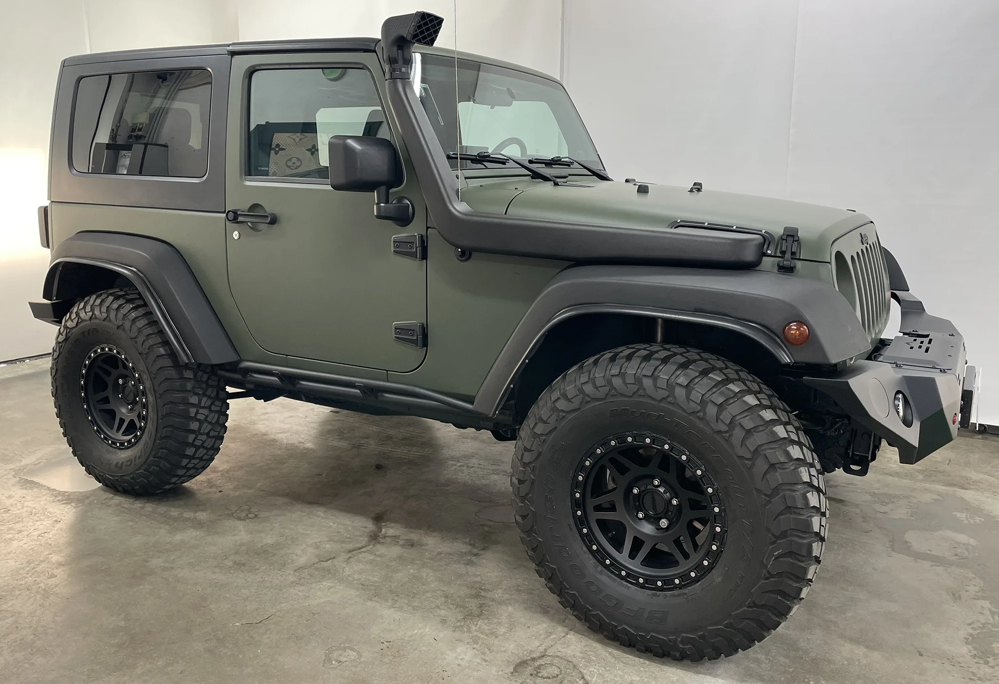 Jeep Wrangler Rubicon | Wrapping Military Green