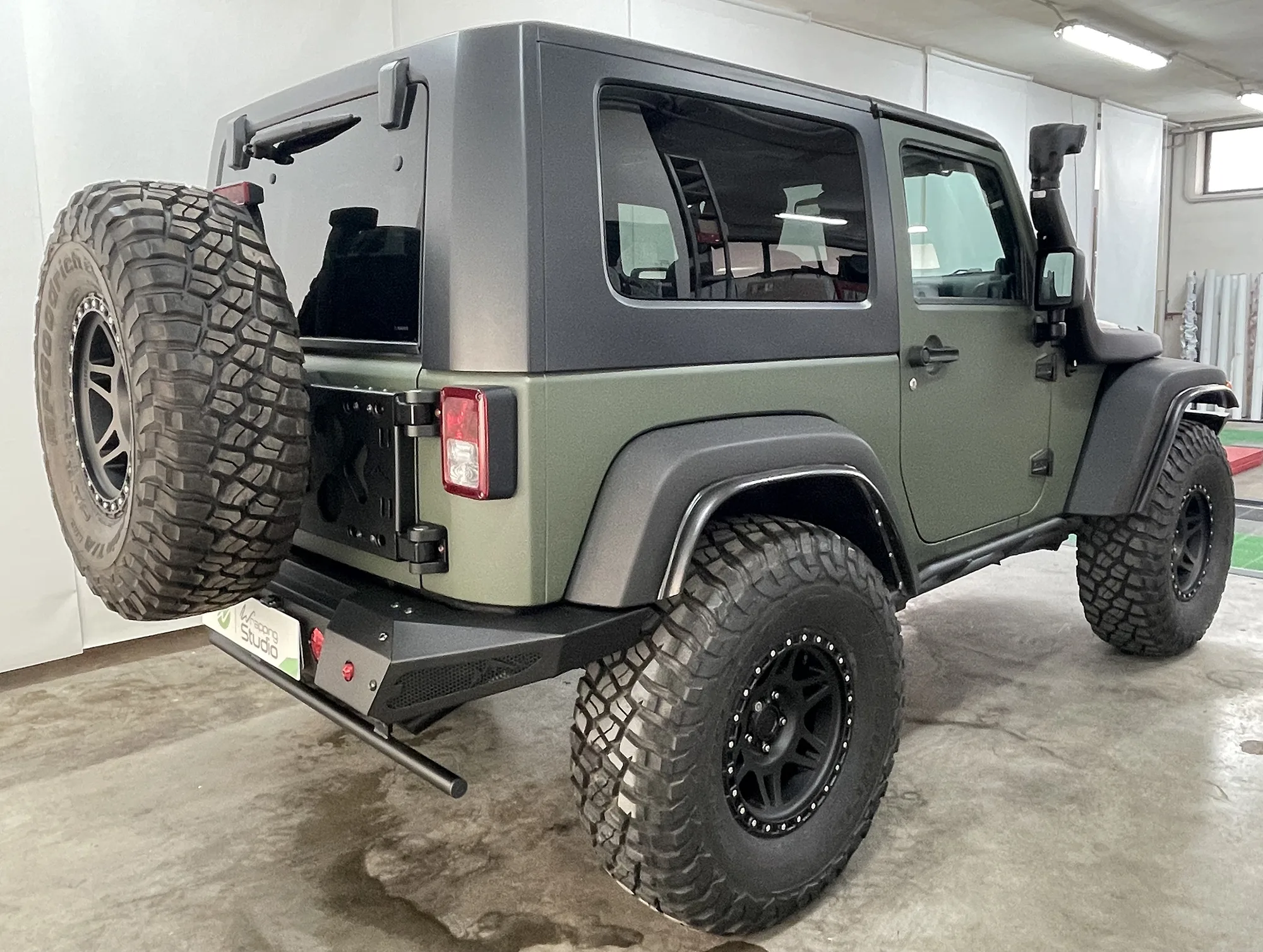 Jeep Wrangler Rubicon | Wrapping Military Green