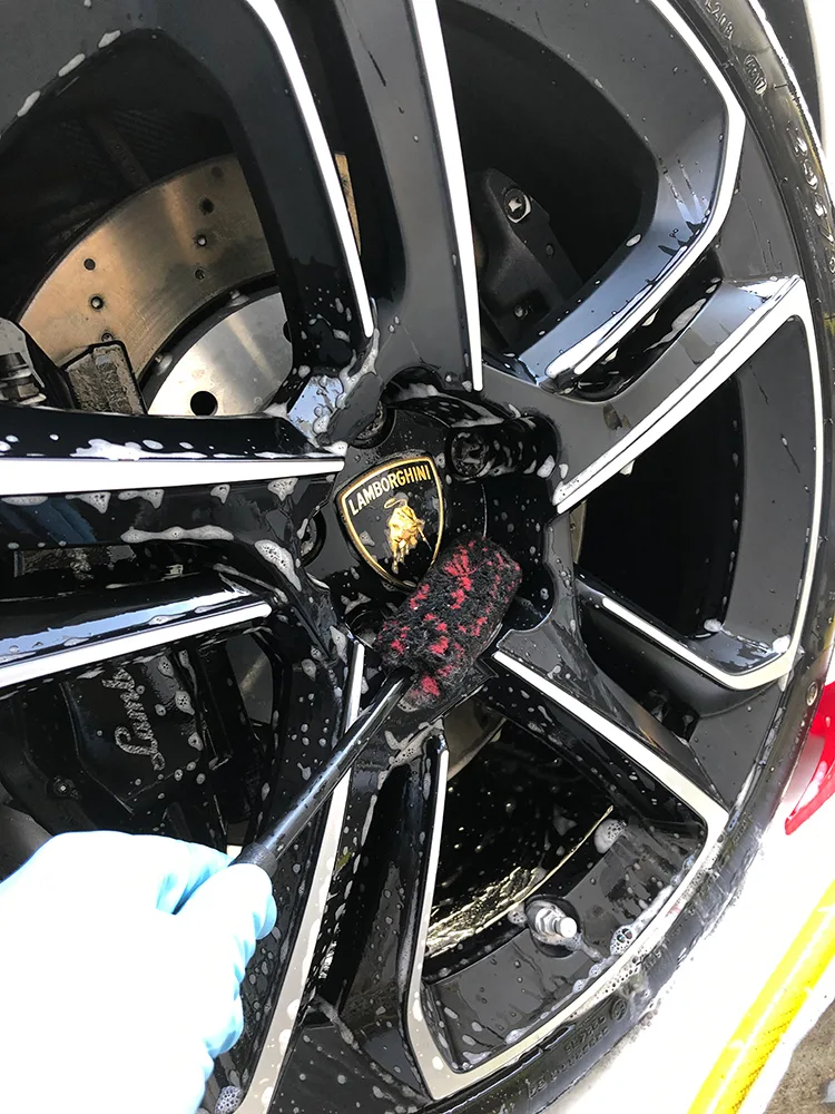 Lamborghini Gallardo 50th Anniversario - Wash Detailing e Decorazione Tricolore