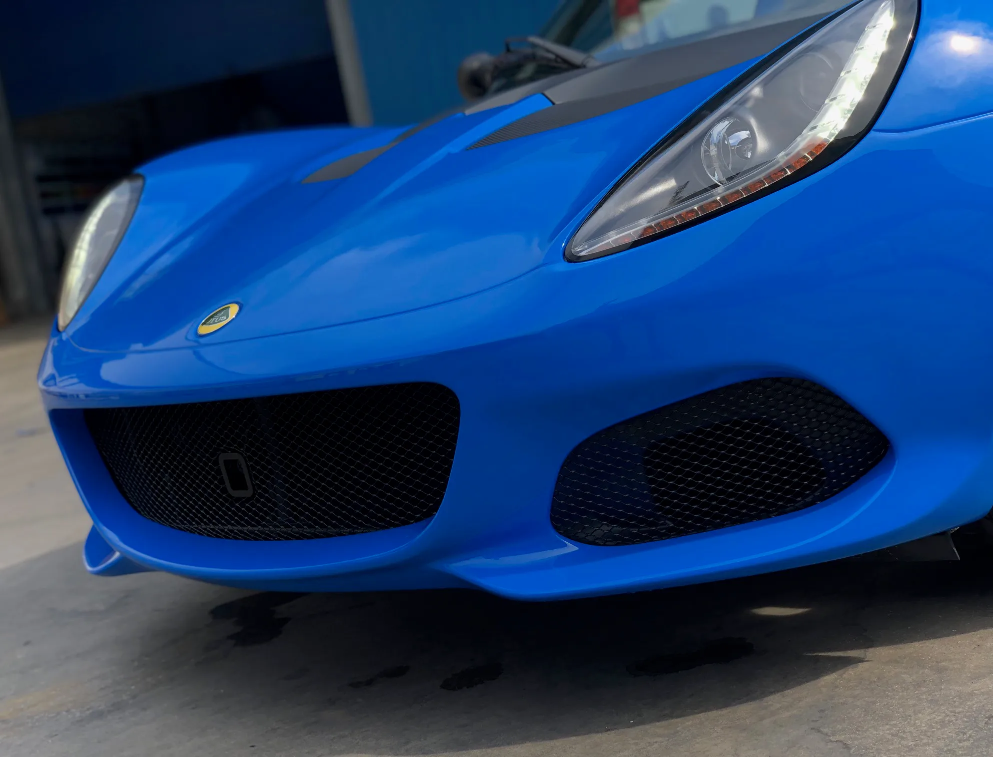 Lotus Elise 220 Sport - Car Detailing
