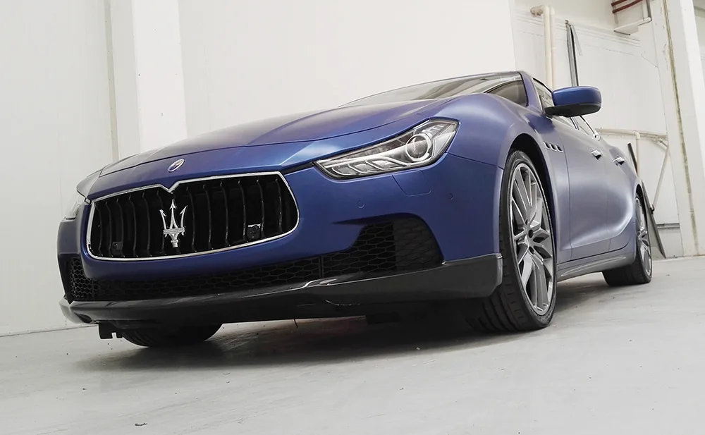 Maserati Ghibli - Wrapping Auto "Deep Ocean Blue"