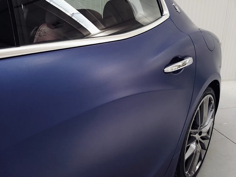Maserati Ghibli - Wrapping Auto "Deep Ocean Blue"