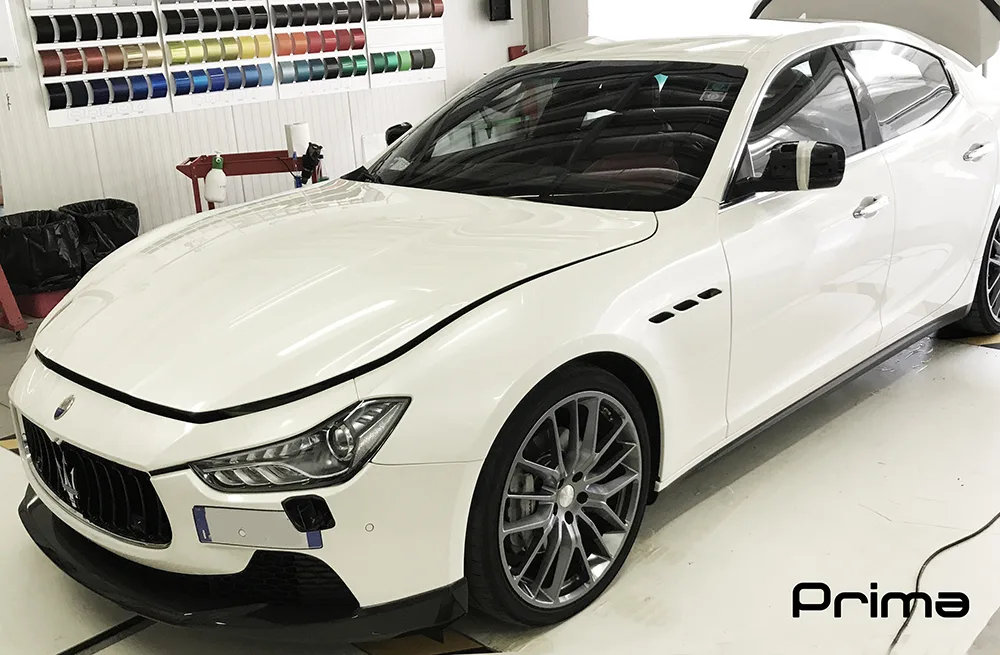 Maserati Ghibli - Wrapping Auto "Deep Ocean Blue"