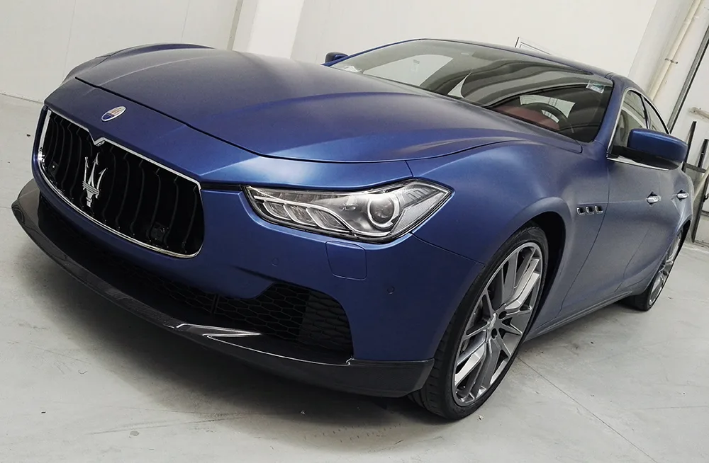 Maserati Ghibli - Wrapping Auto "Deep Ocean Blue"