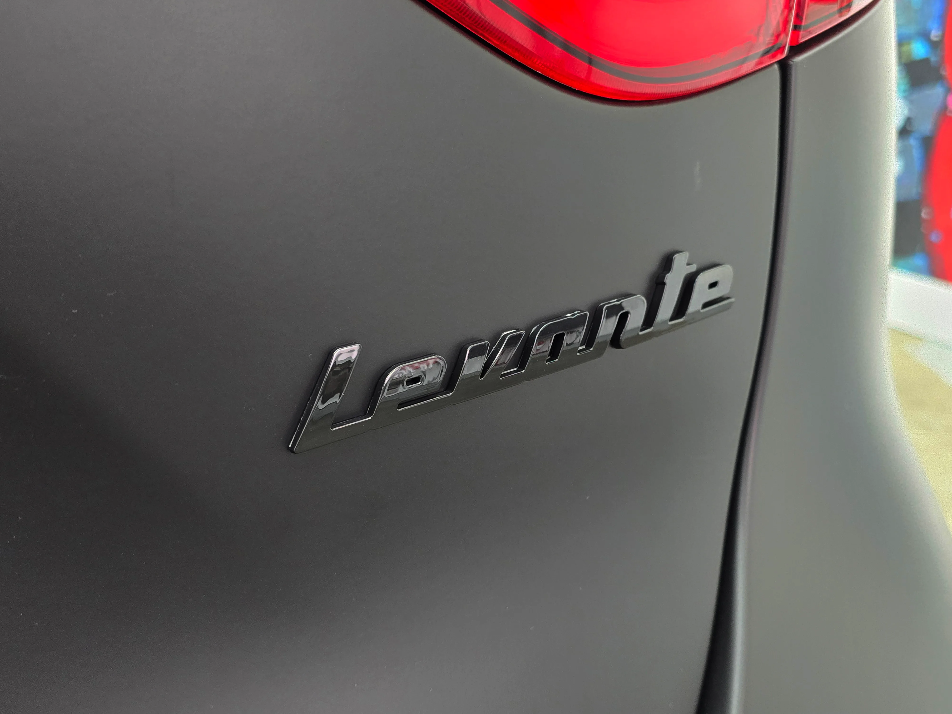 Maserati Levante | Car Wrapping Matte Deep Black