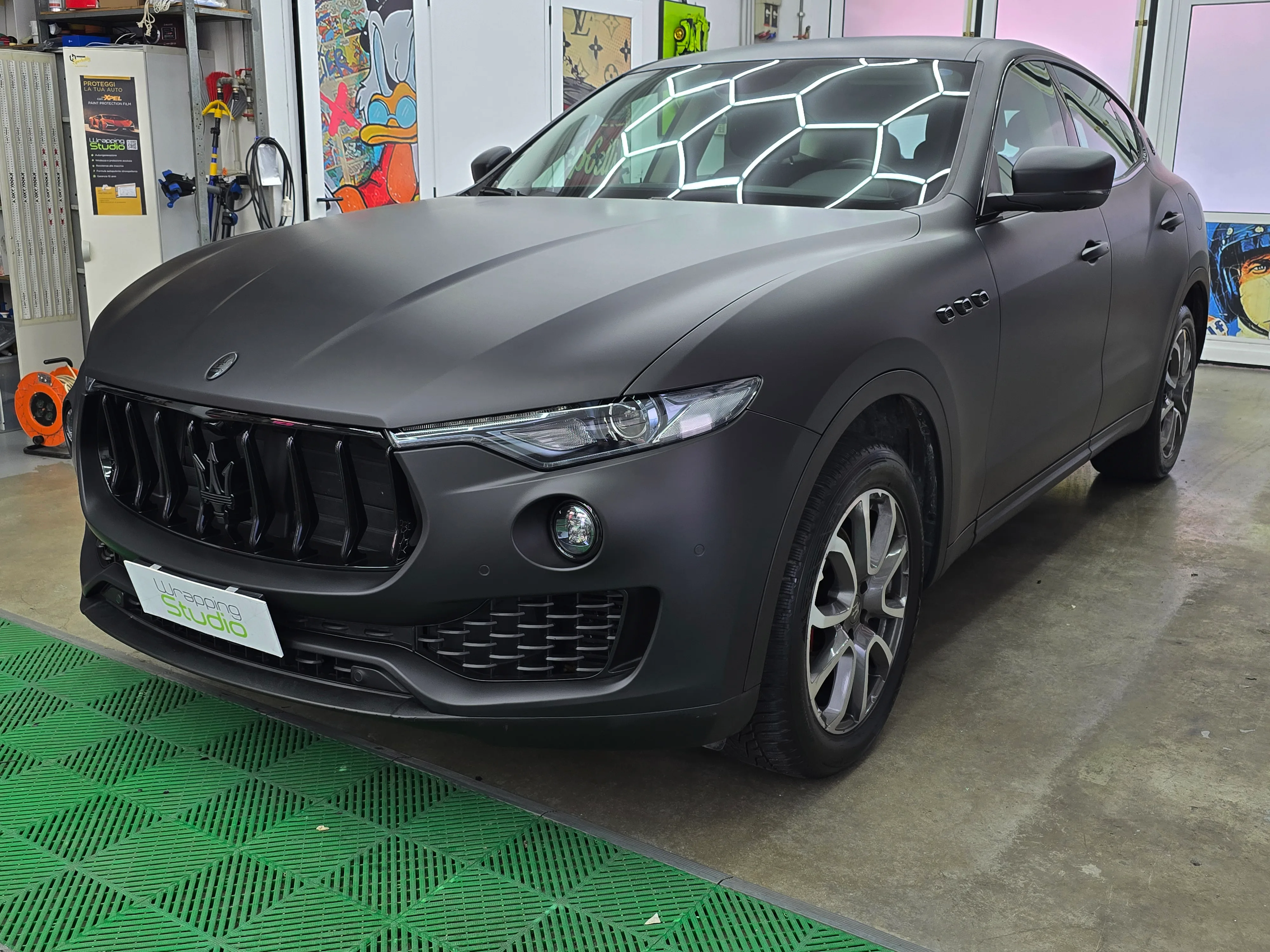 Maserati Levante | Car Wrapping Matte Deep Black