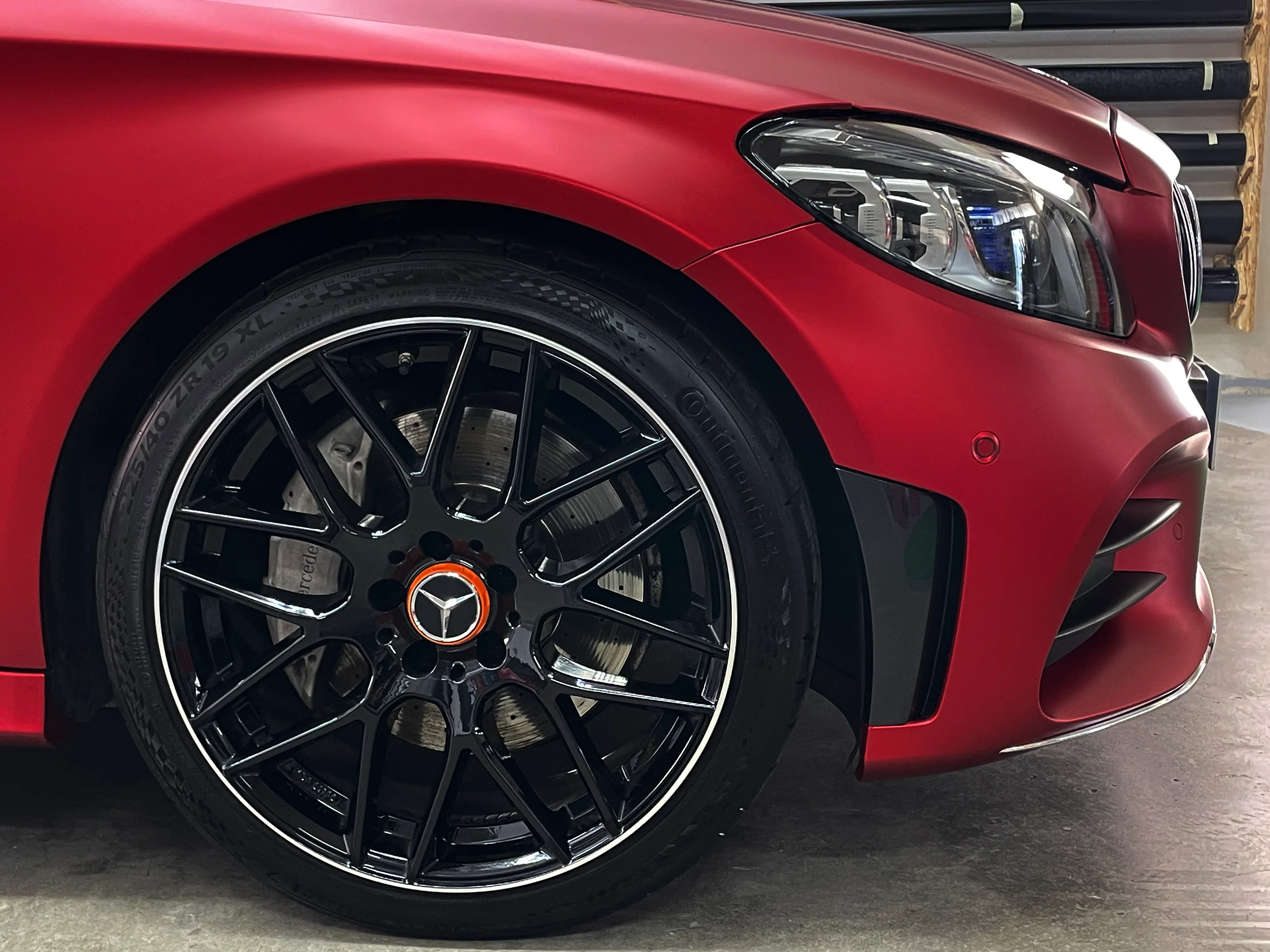 Mercedes Classe C | Wrapping Satin Candy Fire Red
