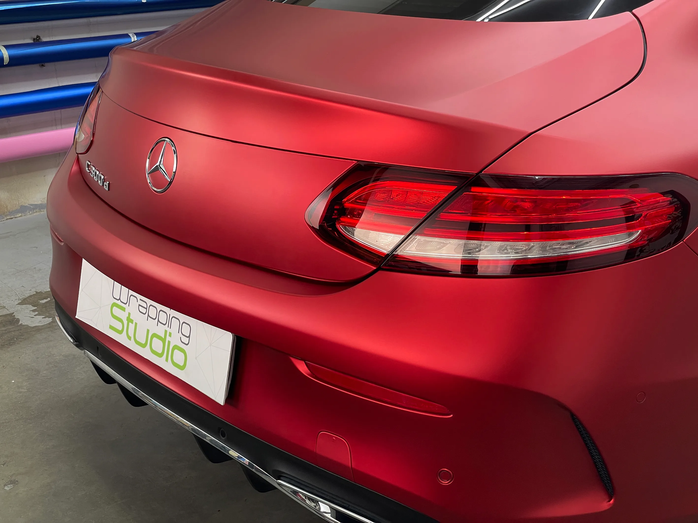 Mercedes Classe C | Wrapping Satin Candy Fire Red