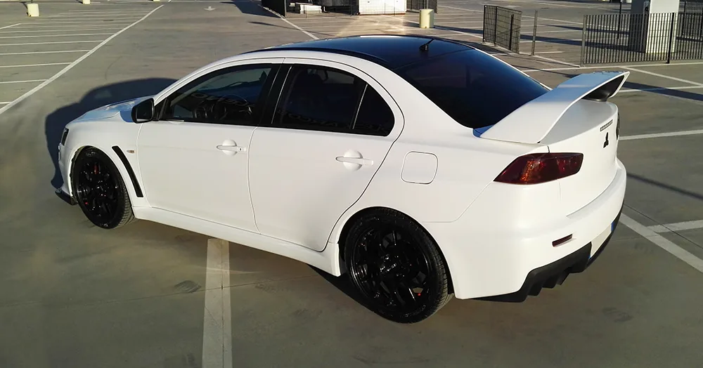 Mitsubishi Lancer Evo X - Pellicola Auto 3M "Satin Frozen Vanilla"