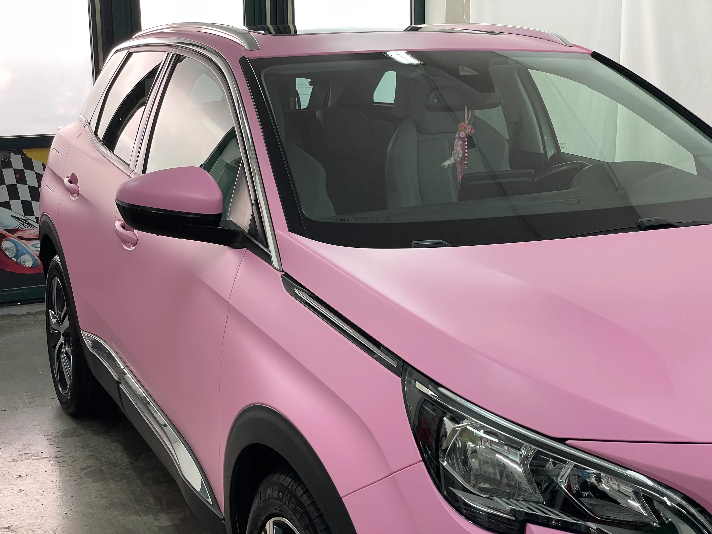 Peugeot 3008 | Wrapping Satin Kirby Pink