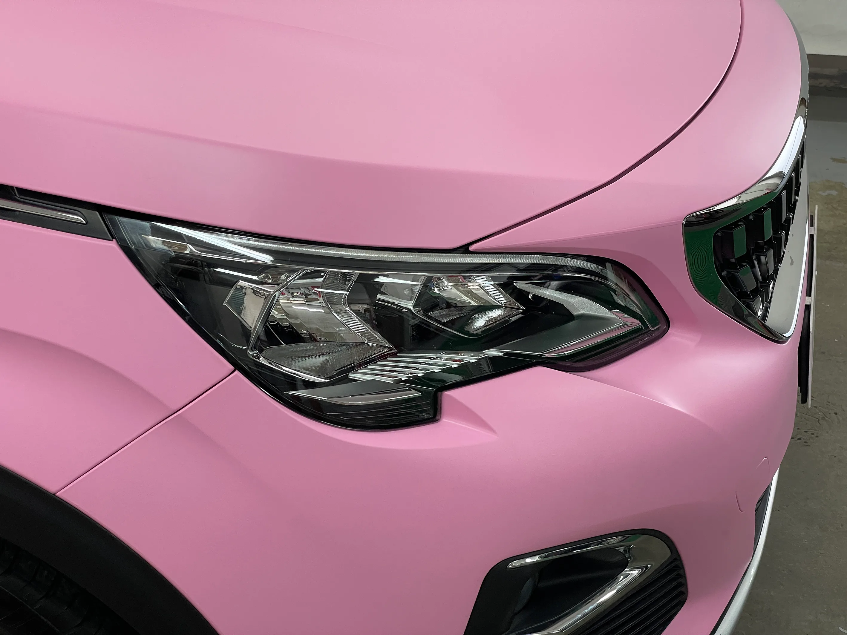 Peugeot 3008 | Wrapping Satin Kirby Pink