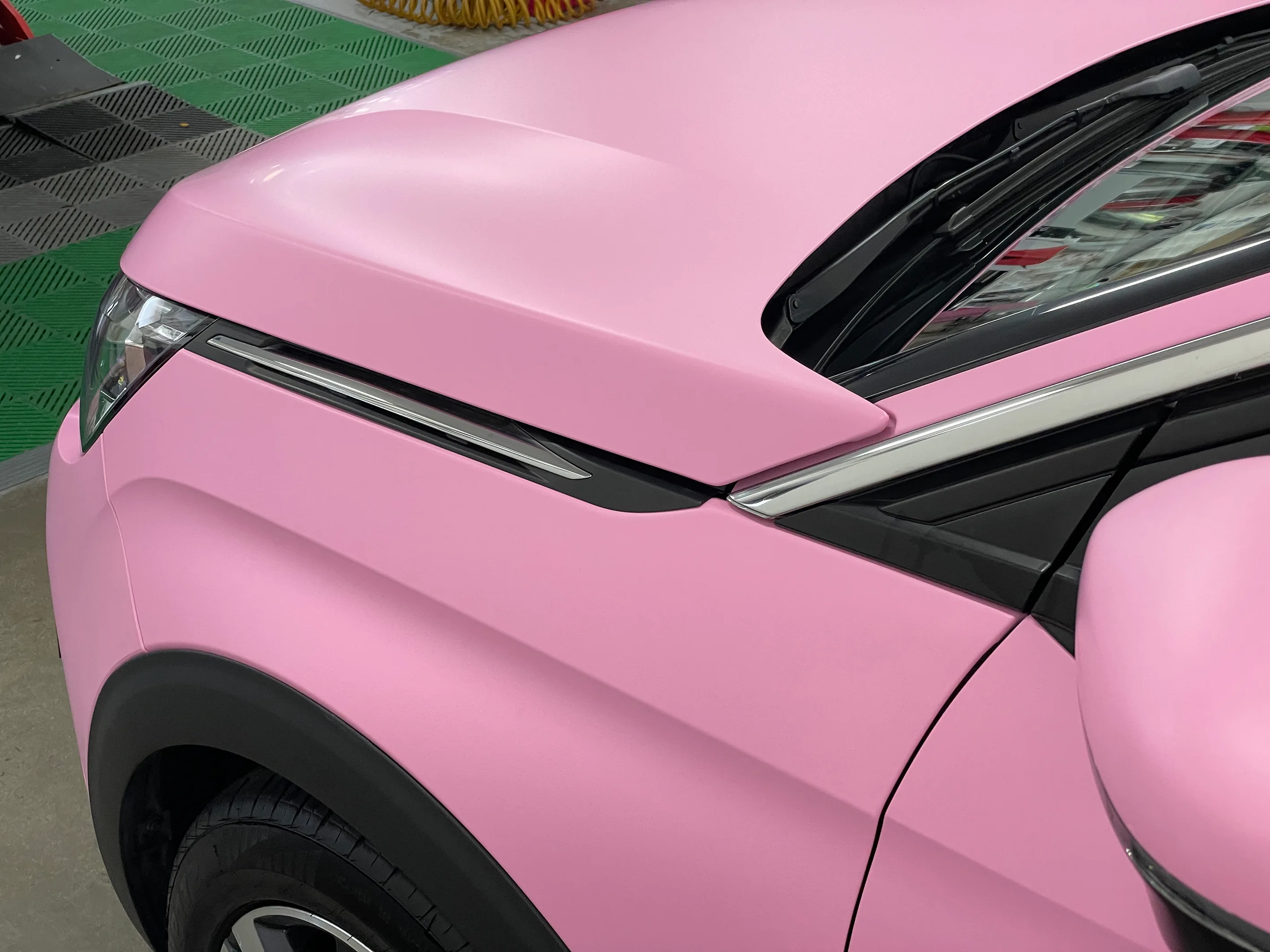 Peugeot  3008 | Satin Kirby Pink