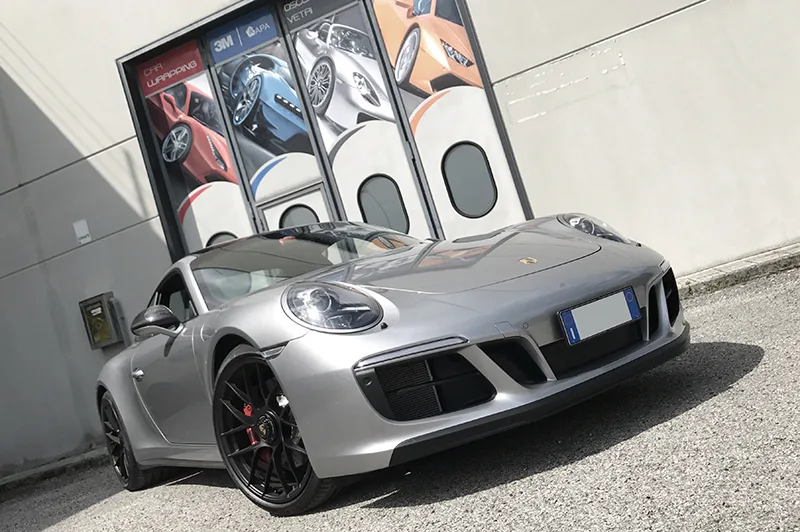 Porsche 911 Carrera 4 GTS - Wrapping Spioler + Paint Protection Film