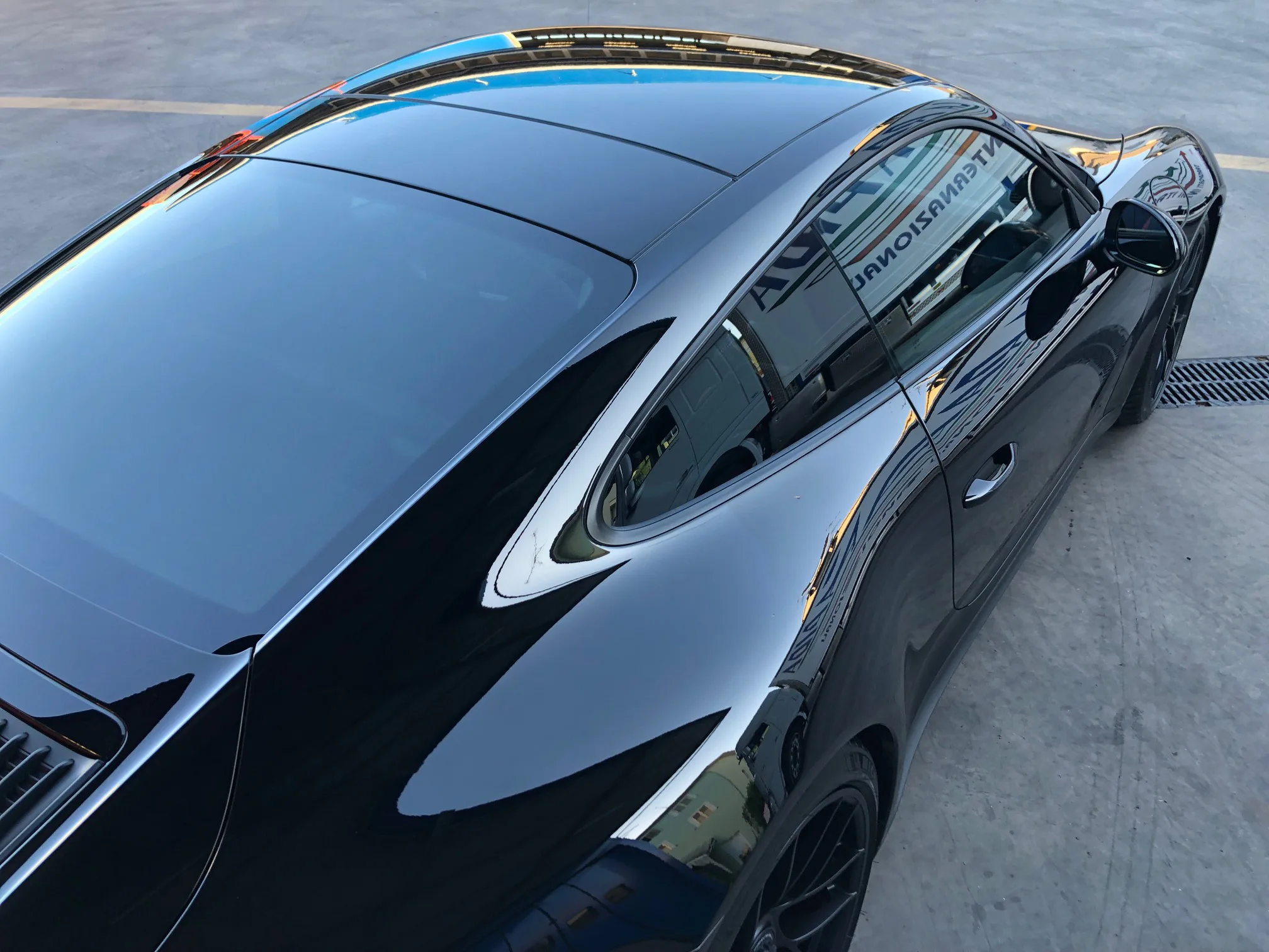 Porsche Carrera 4 GTS - Car Detailing