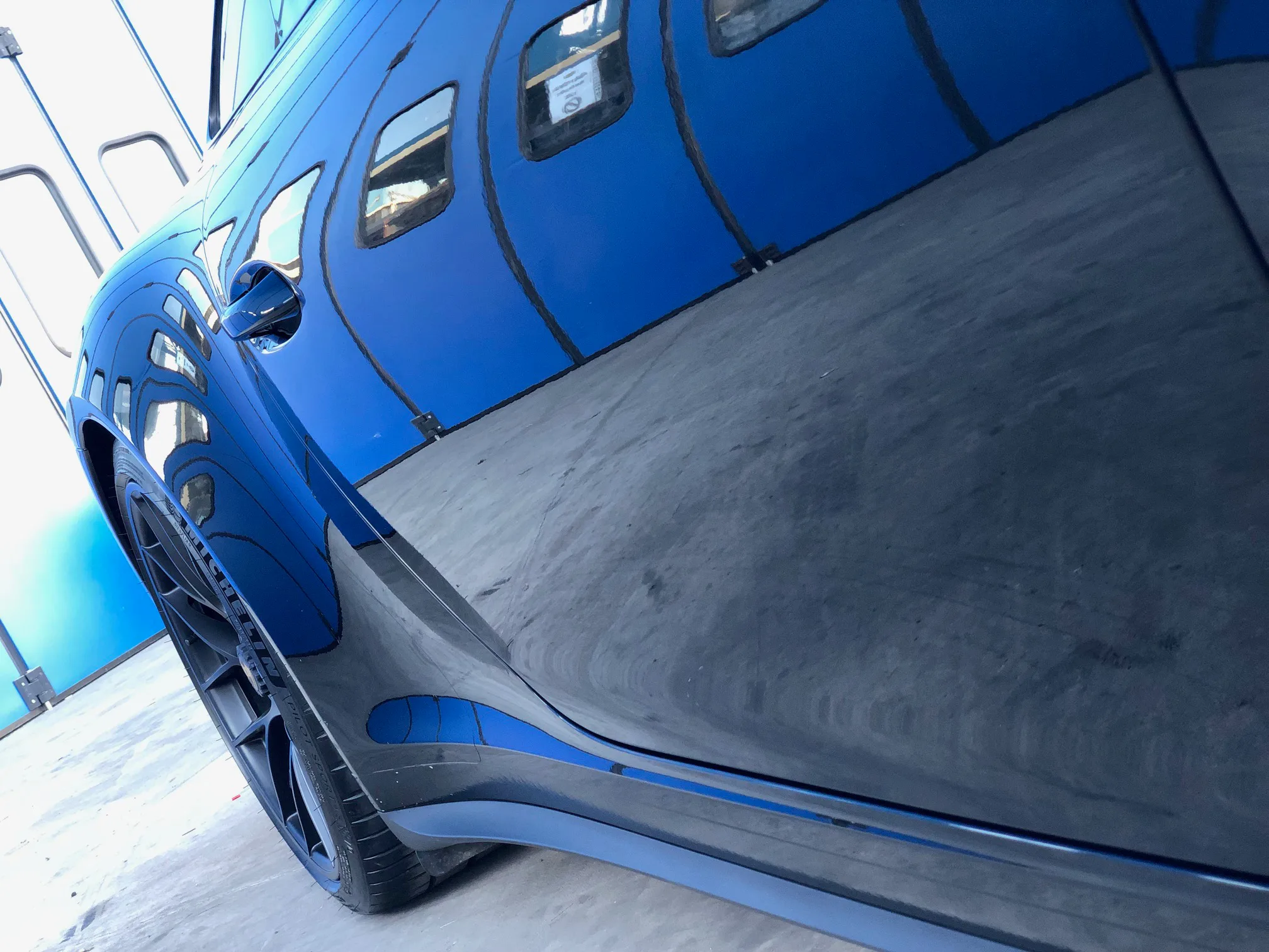 Porsche Carrera 4 GTS - Car Detailing