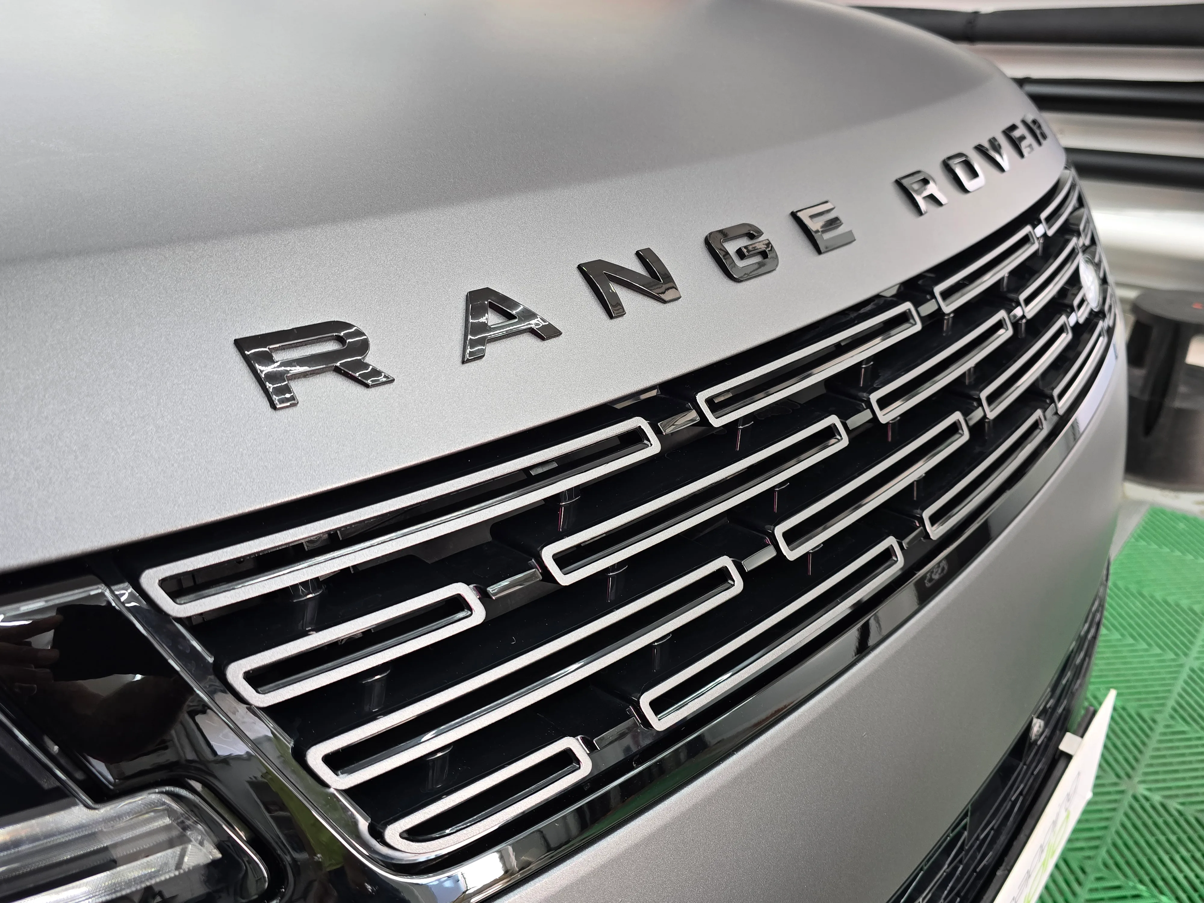 Range Rover Sport | Wrapping Matte Dark Grey