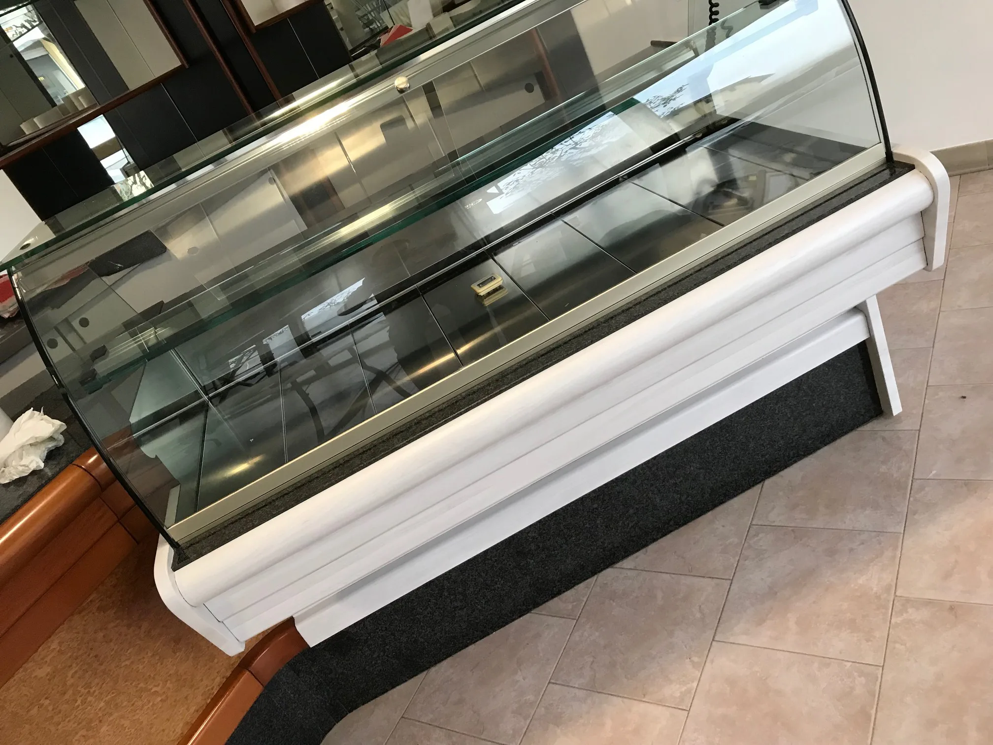 Restyling Pasticceria Virginia - Pellicola Adesiva 3M DI-NOC