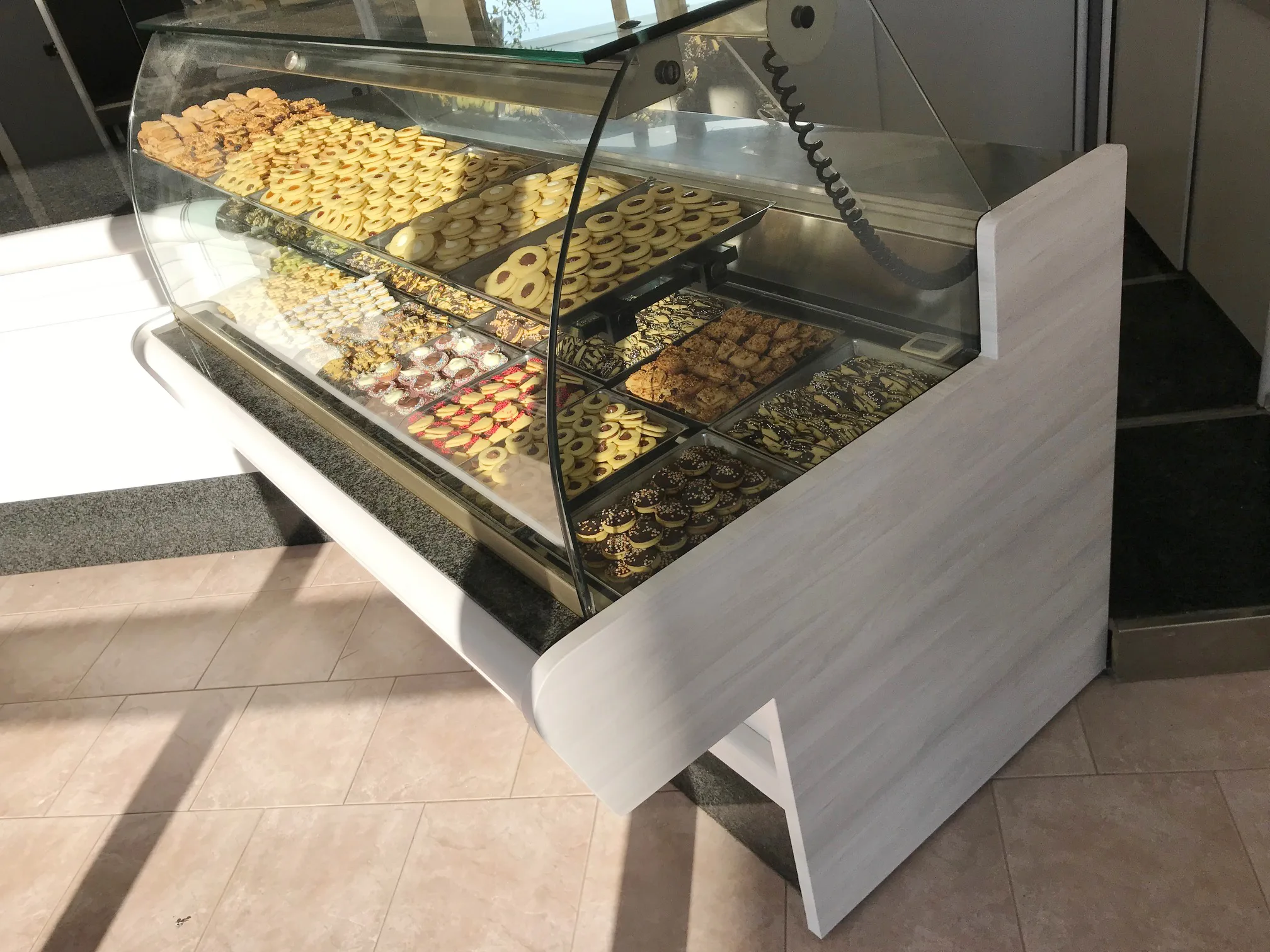 Restyling Pasticceria Virginia - Pellicola Adesiva 3M DI-NOC