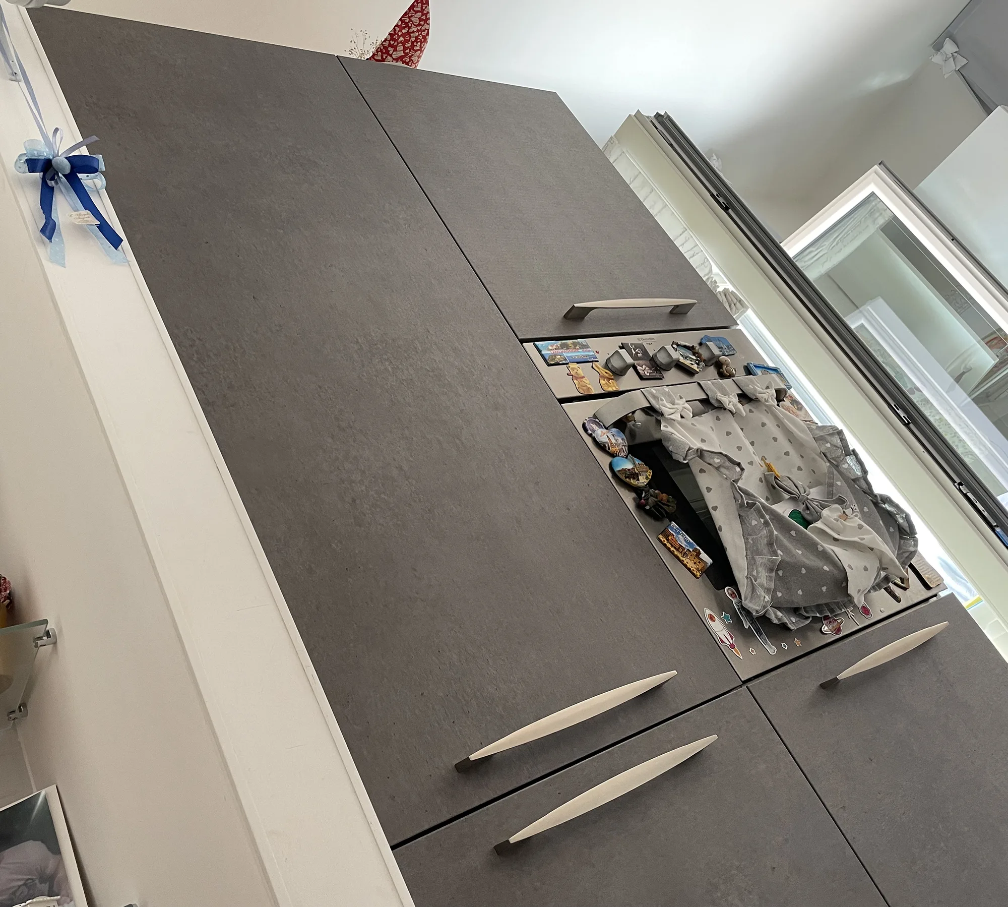 Riqualificazione Cucina - Pellicola adesiva " Effetto Materico "