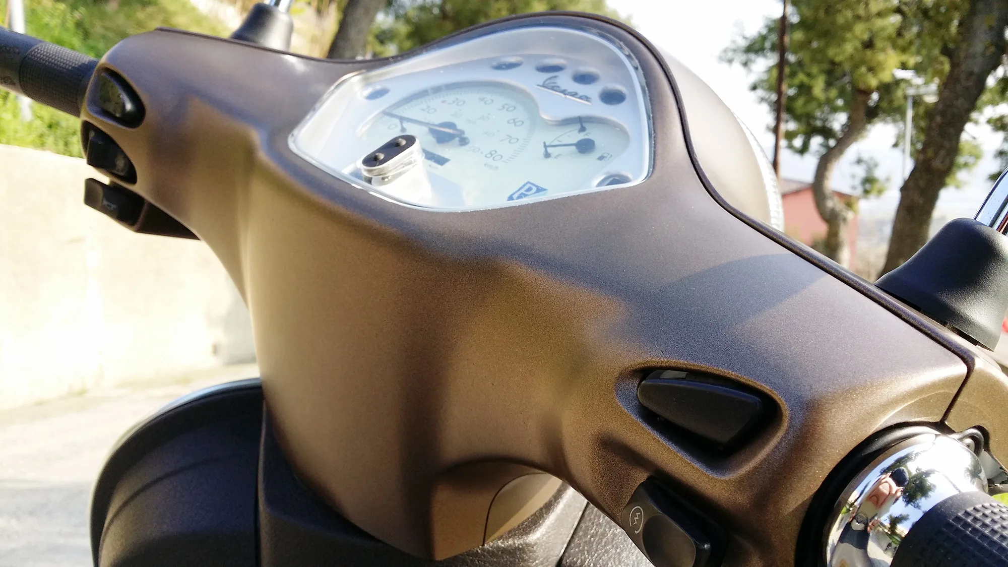 Vespa Piaggio 50 - Wrapping Moto "Marrone Metallizato Opaco"